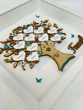 Load image into Gallery viewer, Large Family Tree Frame - Gold Classic