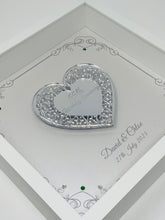 Load image into Gallery viewer, 55th Emerald 55 Years Wedding Anniversary Frame - Intricate Mirror Heart