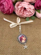 Load image into Gallery viewer, Wedding Bouquet Photo Memory Charm - 'I Love You' Star