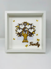 Load image into Gallery viewer, Family Tree Frame - Gold Classic