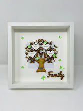 Load image into Gallery viewer, Family Tree Frame - Green Classic