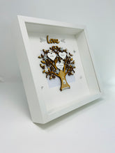 Load image into Gallery viewer, Pearl Love Tree Frame