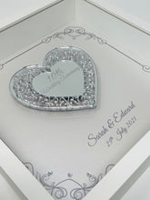 Load image into Gallery viewer, 10th Tin 10 Years Wedding Anniversary Frame - Intricate Mirror Heart
